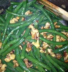Butter Toasted Walnut Green Beans - top with walnuts